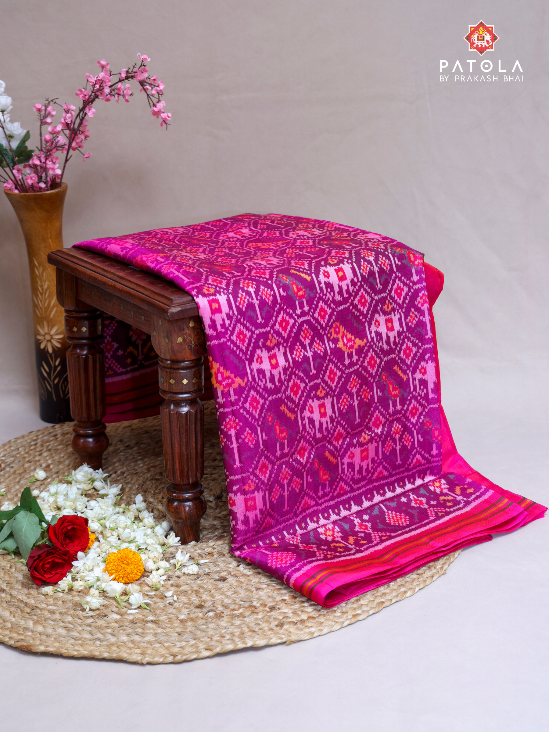 Hathi Popat Designer Semi Double Ikat Patola Saree
